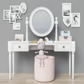 Dressing table set